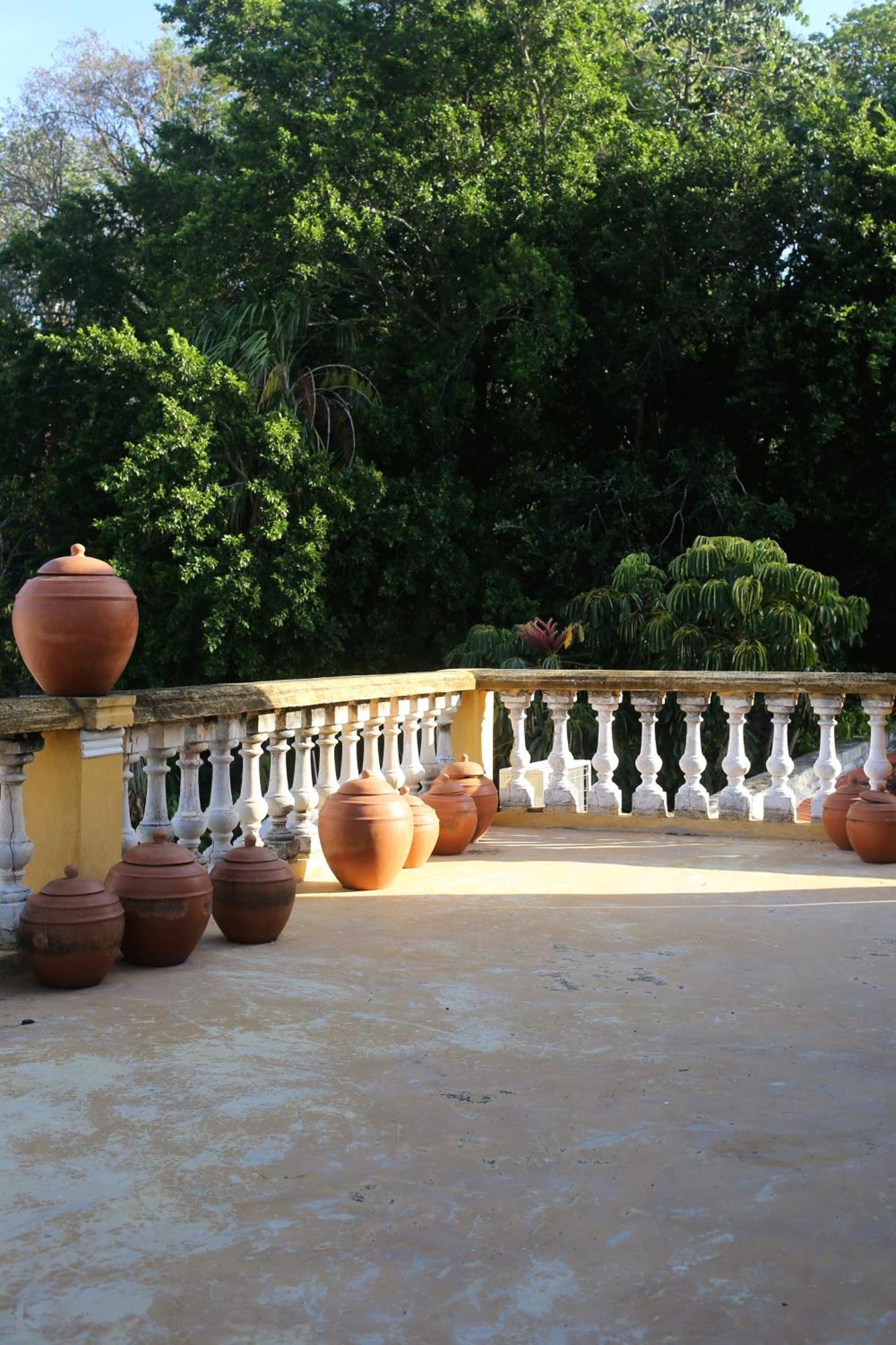 Coqui Coqui Casa De Los Santos Izamal - The Only One Suite Collection Kültér fotó